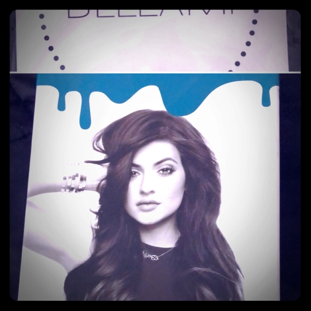 Kylie Kouture Bellami Hair. 5 Teal clip ins